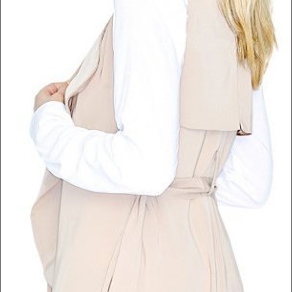 NWT GUESS Brienna Long Draped Vest SIZE S - Picture 7 of 15